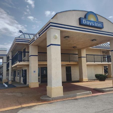 Days Inn Oklahoma City West Exteriör bild