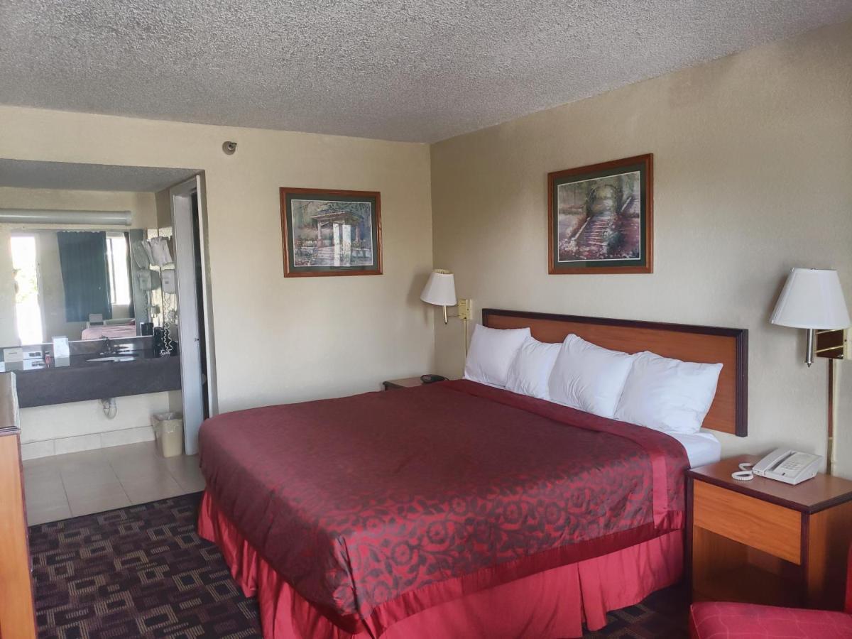 Days Inn Oklahoma City West Exteriör bild