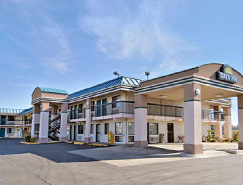 Days Inn Oklahoma City West Exteriör bild