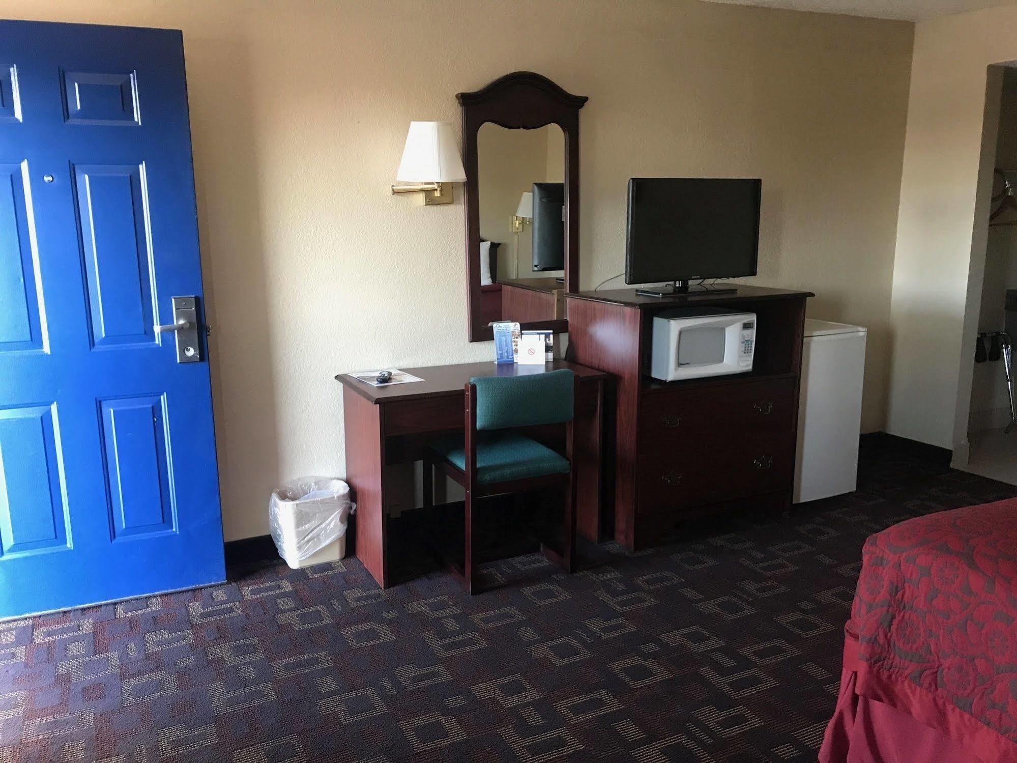 Days Inn Oklahoma City West Exteriör bild